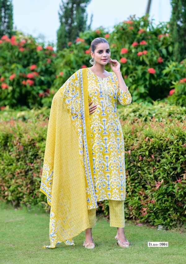 SUMMER SAGA - Image 5